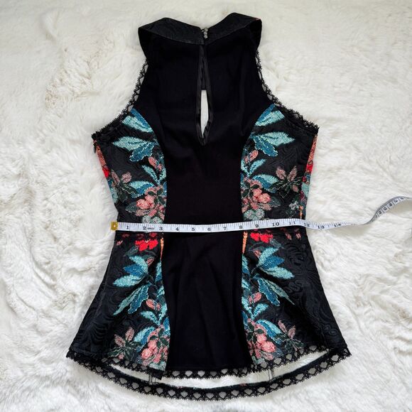Bebe Floral Stud Peplum Halter Top XXS - Black - Picture 4 of 4